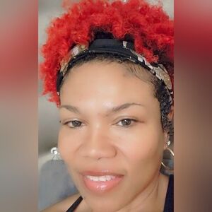 Meet your Posher, Katina